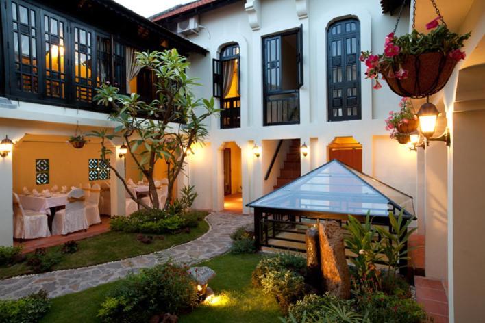 Faifoo Boutique Hotel Хошимин Экстерьер фото